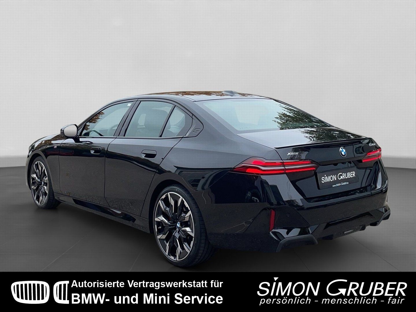Fahrzeugabbildung BMW 540d xDrive M Sport Pro Inno Travel Drive Prof