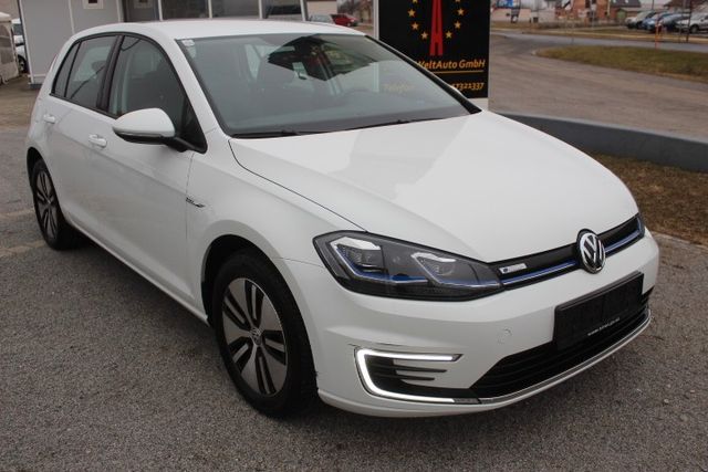 Volkswagen Golf VII Lim. e-Golf Mit Batter 136 Xen Nav Virt