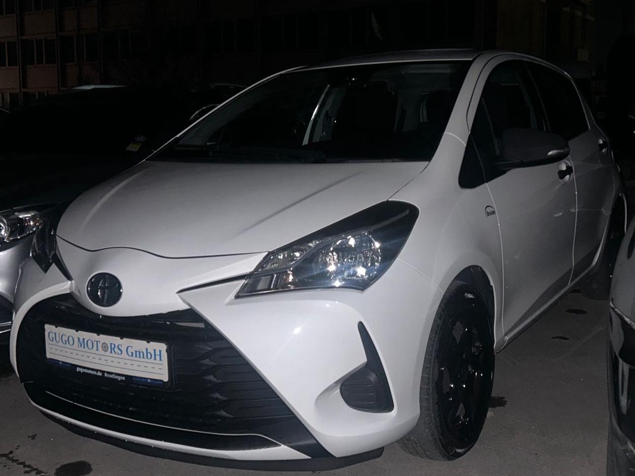 Toyota Yaris 1.0 Klima / Serviceheft