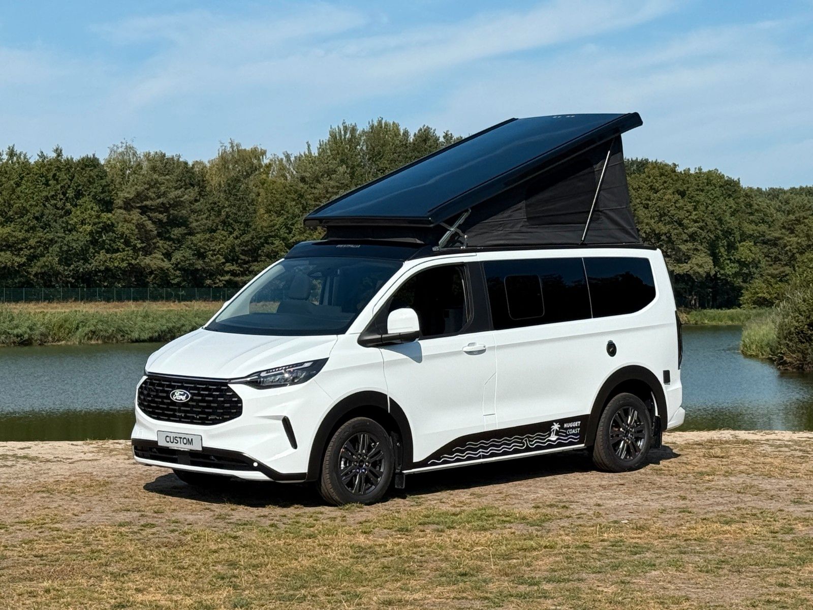 Vehicle image Ford Nugget L1 Coast | New model V710