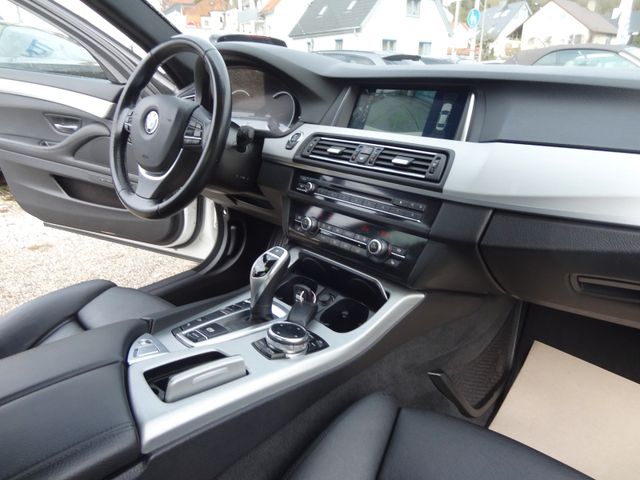 Fahrzeugabbildung BMW 535d xDrive/M-Sportpaket/HUD/GSD/Leder/Kamera/