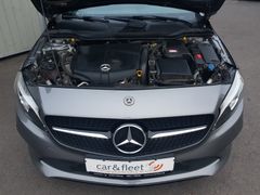Fahrzeugabbildung Mercedes-Benz A 200d Urban Navi LED SiHz PDC RFK Tempo ePano