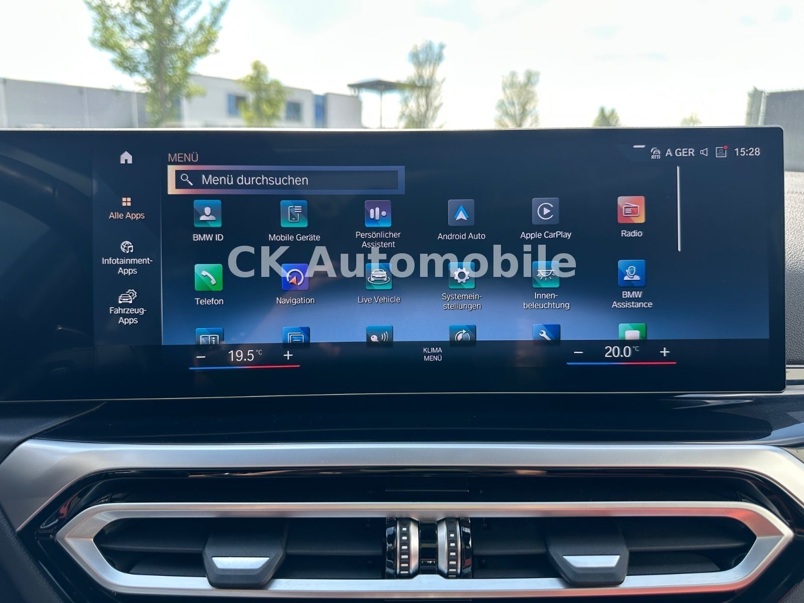 Fahrzeugabbildung BMW M340d xDrive Touring/Navi/Head-Up/Pano/360°/LED