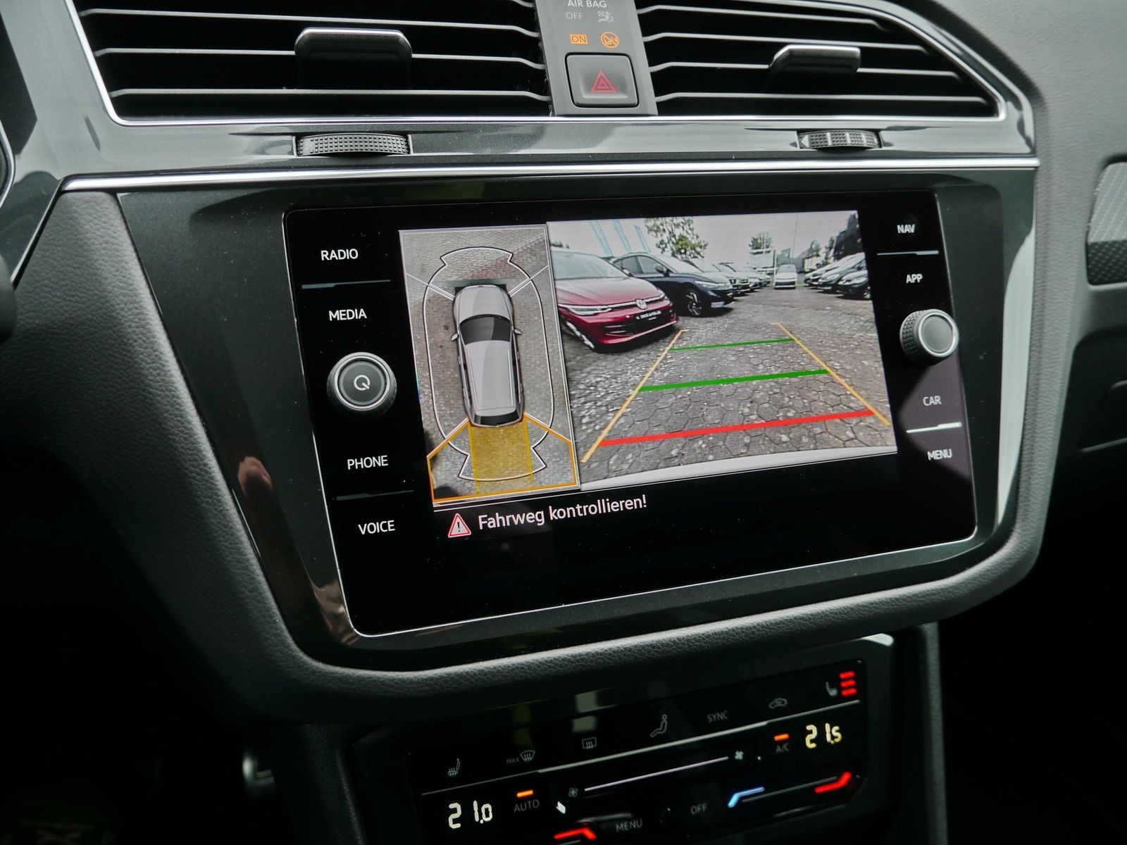 Volkswagen Tiguan - Bild 15