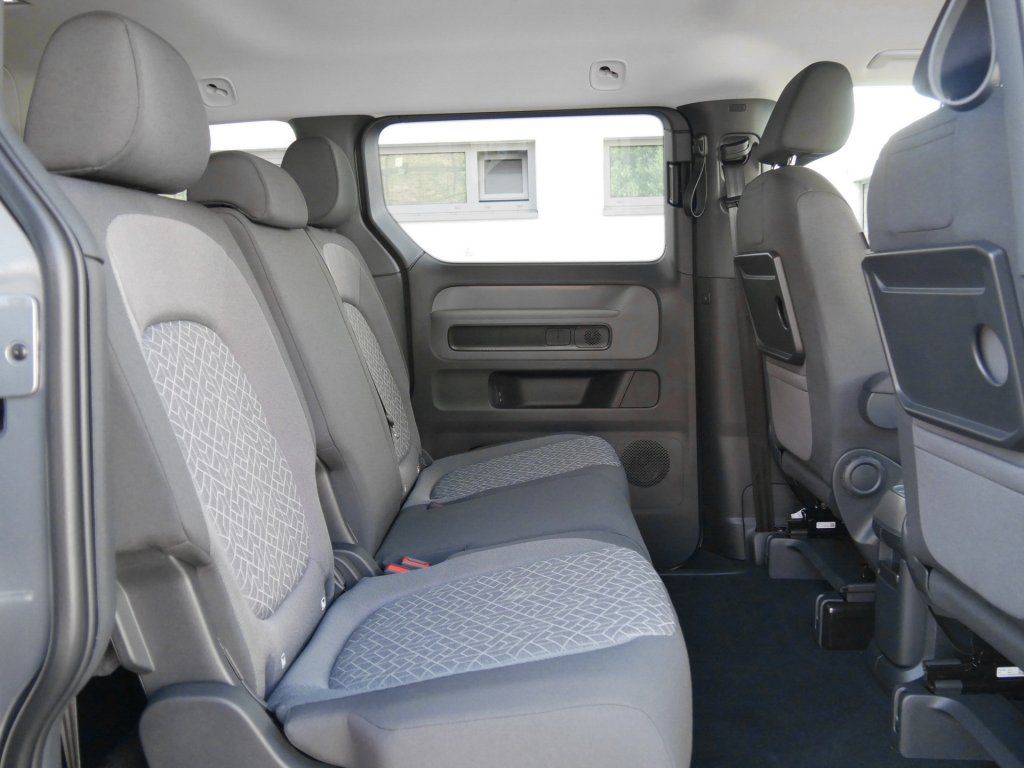 Fahrzeugabbildung Volkswagen ID.Buzz Pro AHK RFK