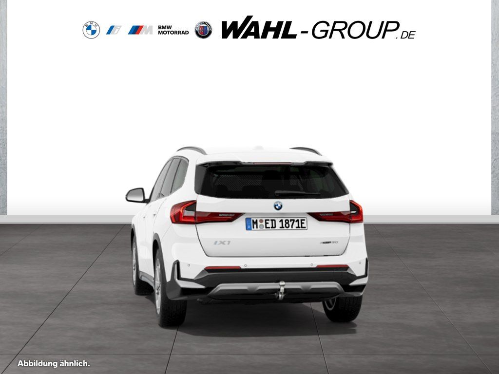 BMW iX1 - Bild 8