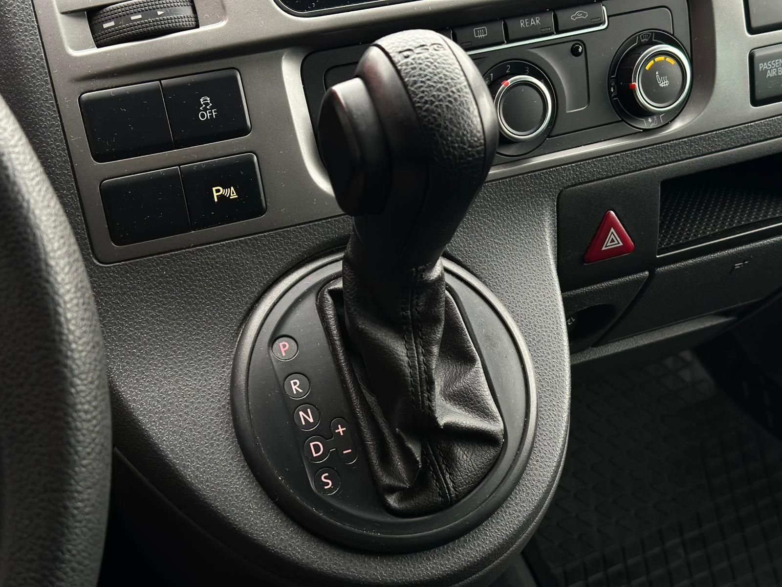 VW T5.2 Multivan 2.0TDI SPECIAL* BIXEN#AHK#TEMP#SHZ - Image 14