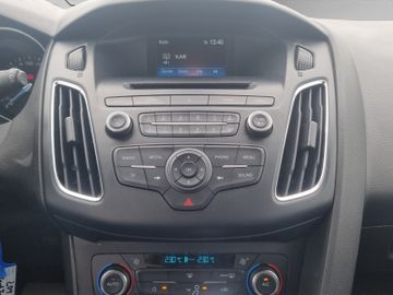 Ford Focus - 12