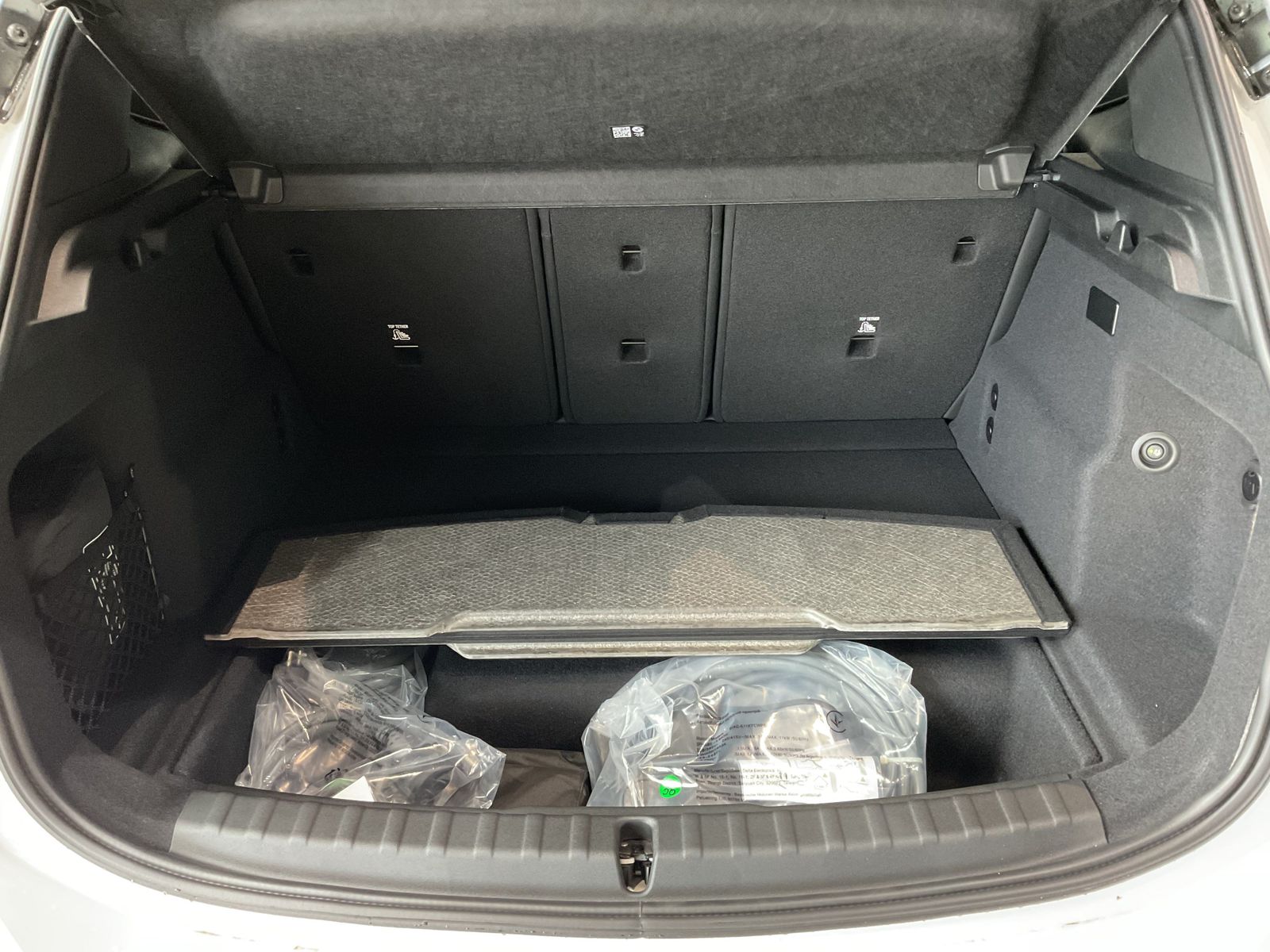 Fahrzeugabbildung BMW 225e xDrive Anhängerkupplung, Adaptives M Fahrwe