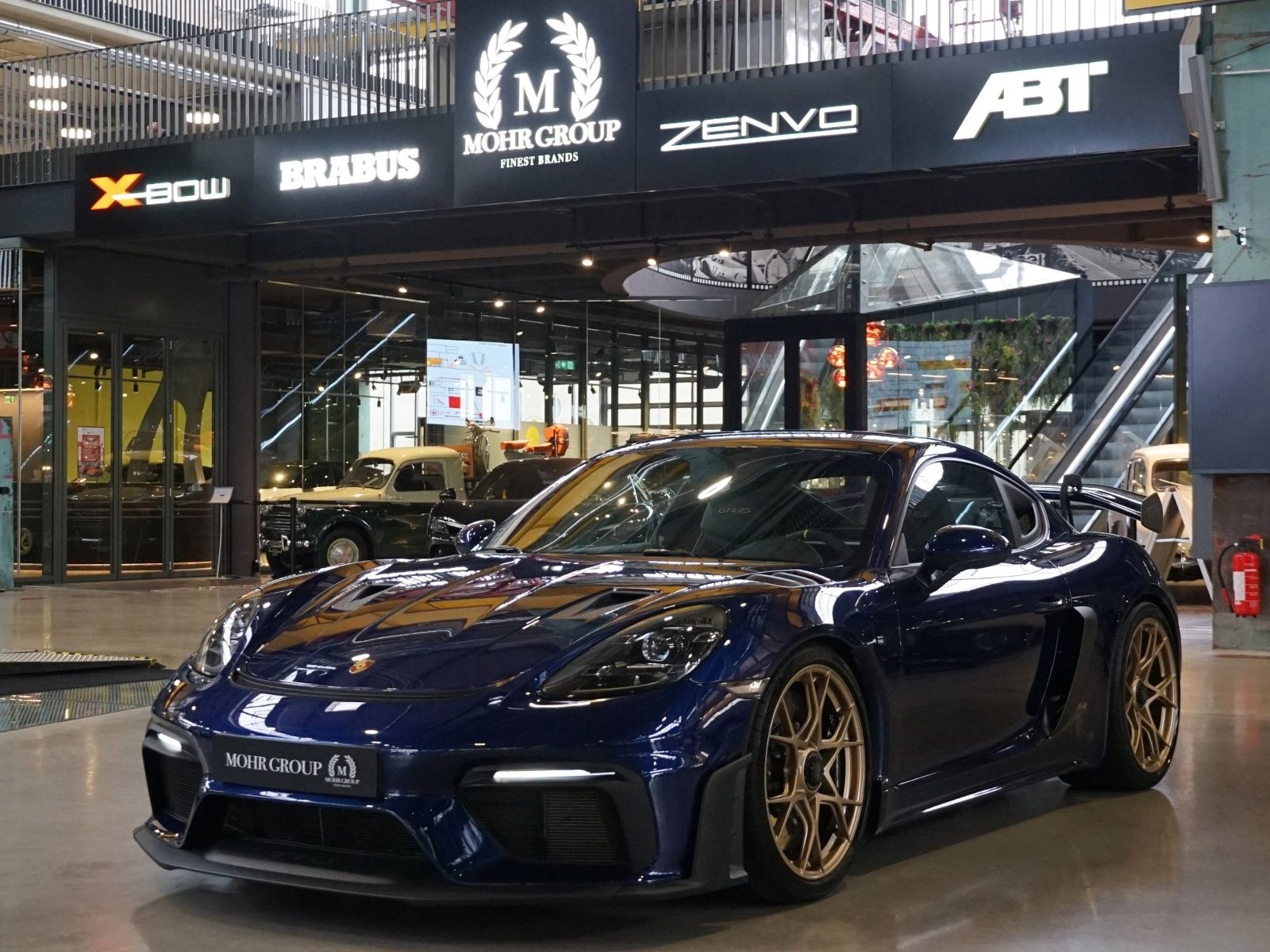 2024 Porsche Cayman