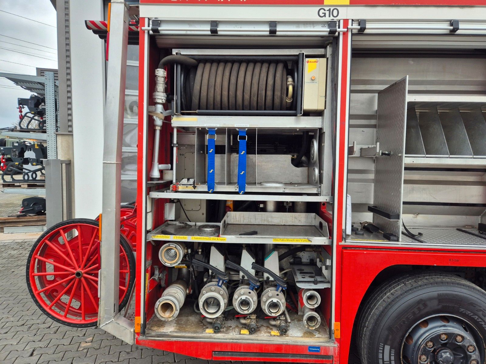 Fahrzeugabbildung MAN FE 26.360 LF 8 Löschfahrzeug