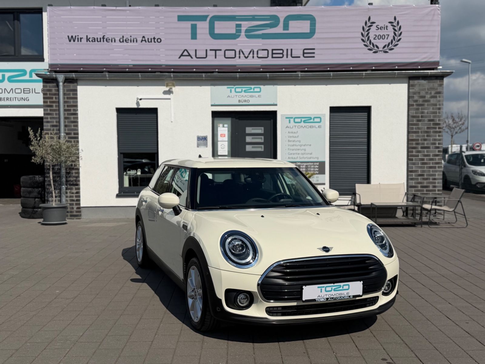 MINI Cooper D Clubman*LED*NAVI*SHZ*AHK*GARANTIE*TOP*