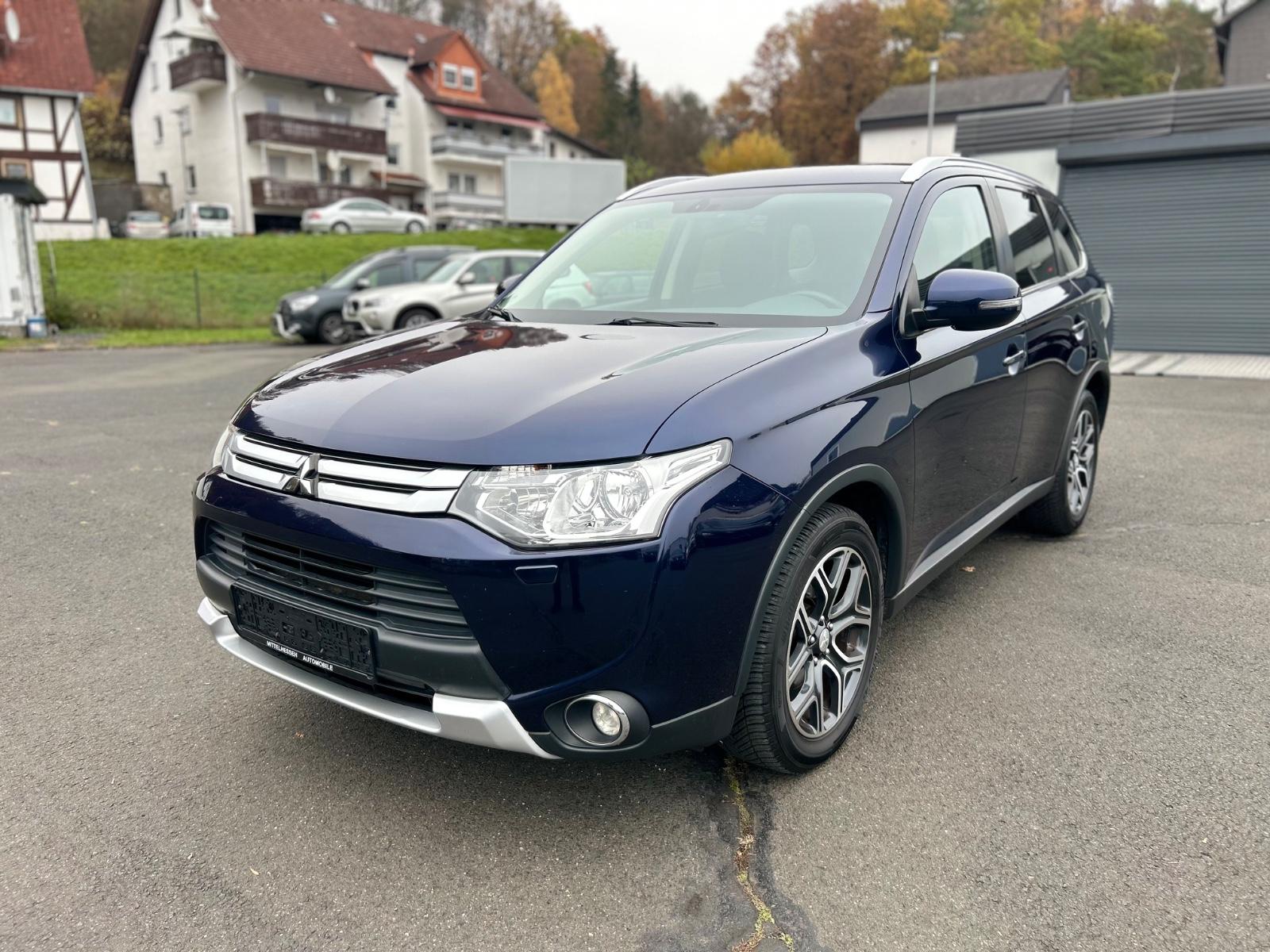 Mitsubishi Outlander 4WD/AHK/SHZG/KAMERA/TEMPO/SCHECKHEFT