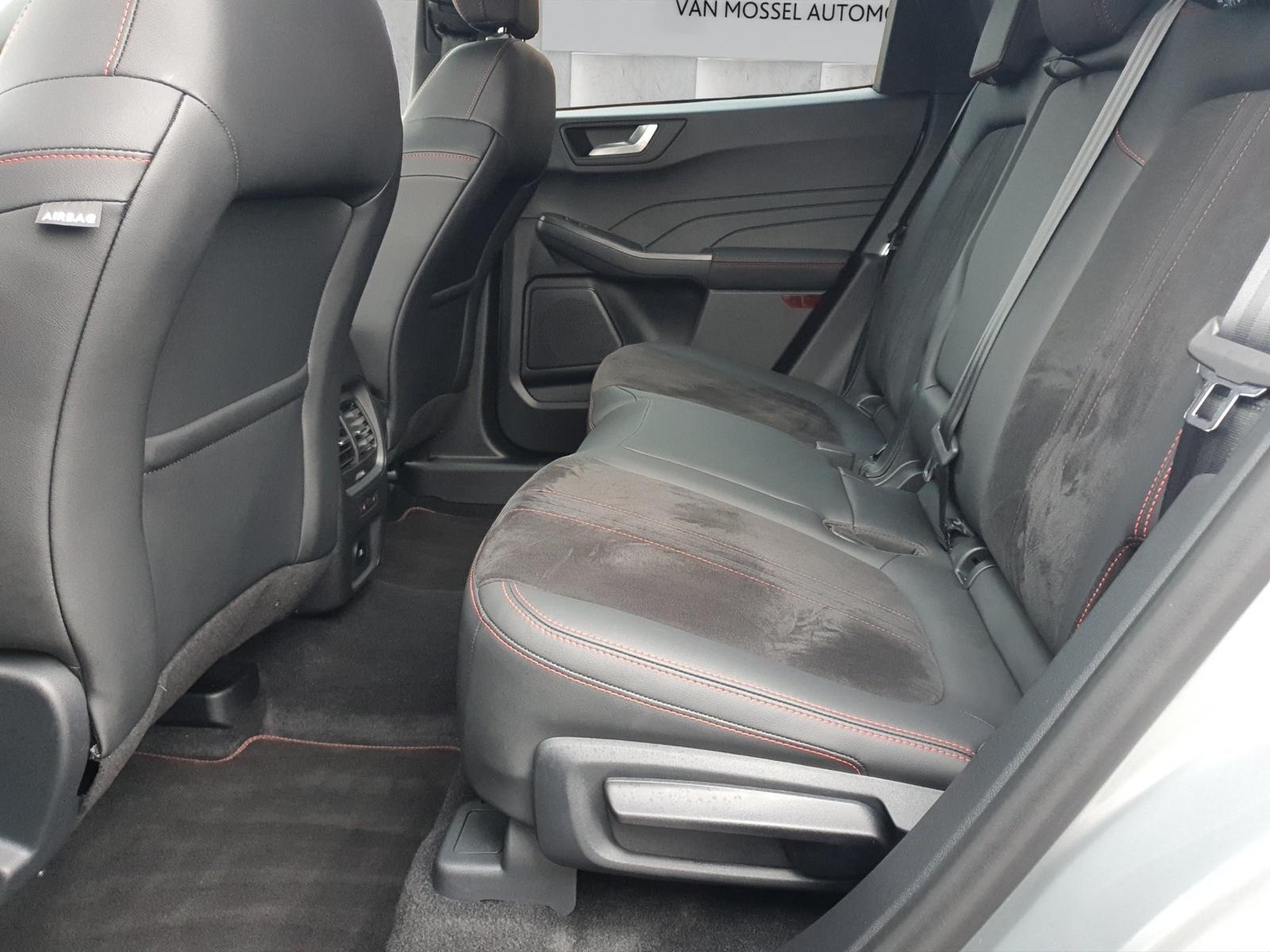 Ford Kuga ST-Line X*PANO*AHK*LED-MATRIX*360GRAD*ACC*N