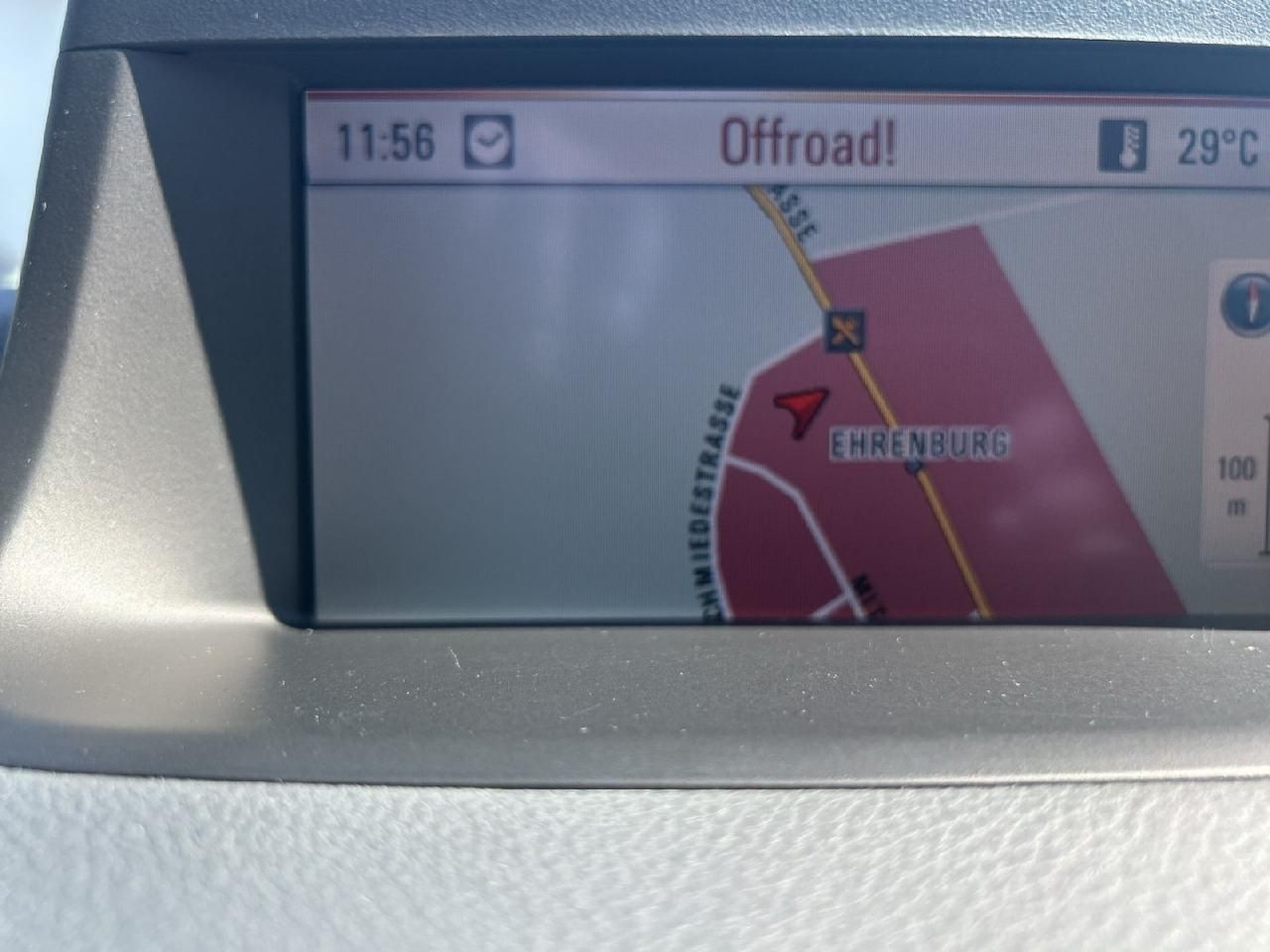 Fahrzeugabbildung Opel Meriva B Innovation, AHK, Panoramadach