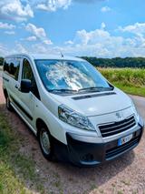Peugeot Expert Tepee, 2-8 Sitzer,  AHK, H1L2, Klima - Peugeot Expert Tepee mit Diesel-Antrieb