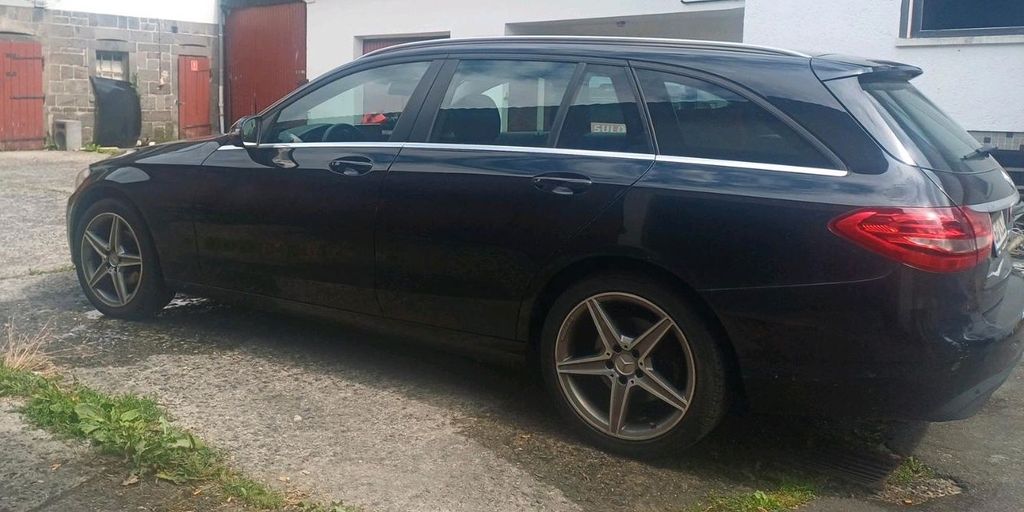 Image of Mercedes-Benz C 200