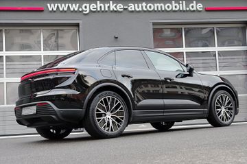 Porsche Macan 4*21"MacanDesign,BOSE,ACC,PANO,BOSE,HeadUp