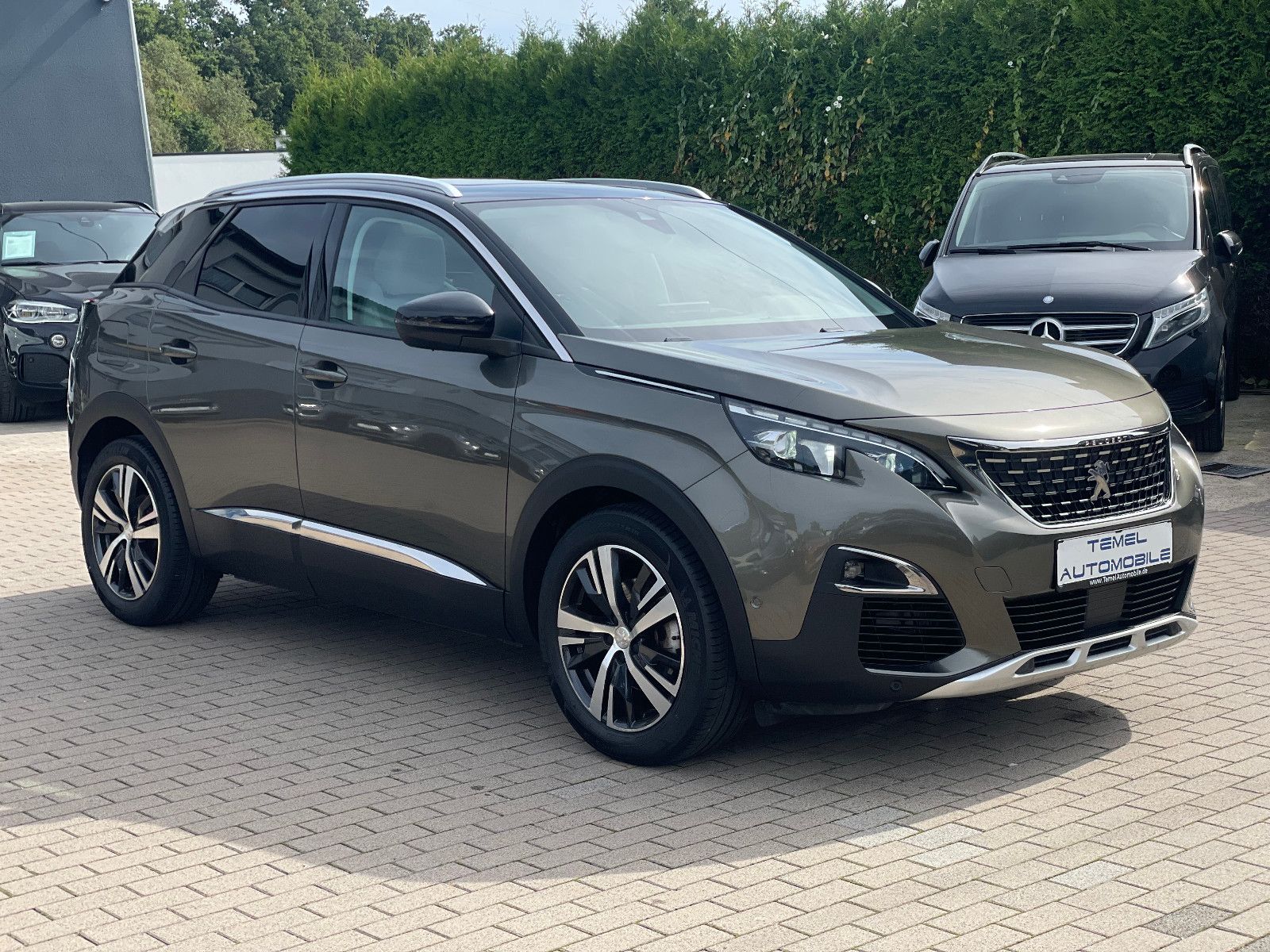 PEUGEOT 3008, 2016, Benzin, 131 PS
