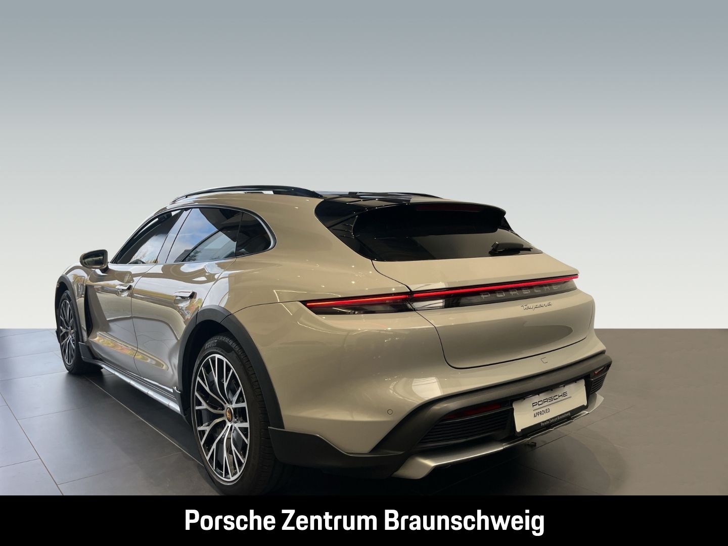 Porsche Taycan 4 Cross Turismo imagem 3