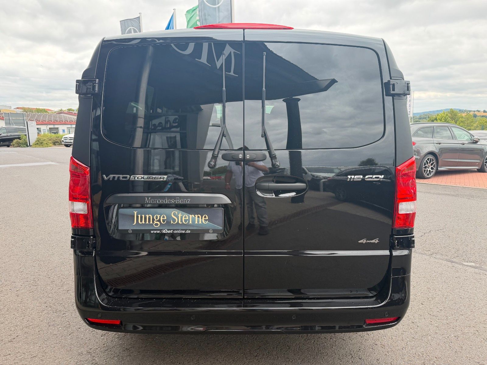 Fahrzeugabbildung Mercedes-Benz Vito 119 CDI 4x4 Extral AHK 2,5to Stdheiz LED