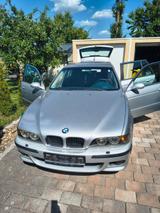 BMW 528i A Touring - - BMW 528 aus 1997: 528i