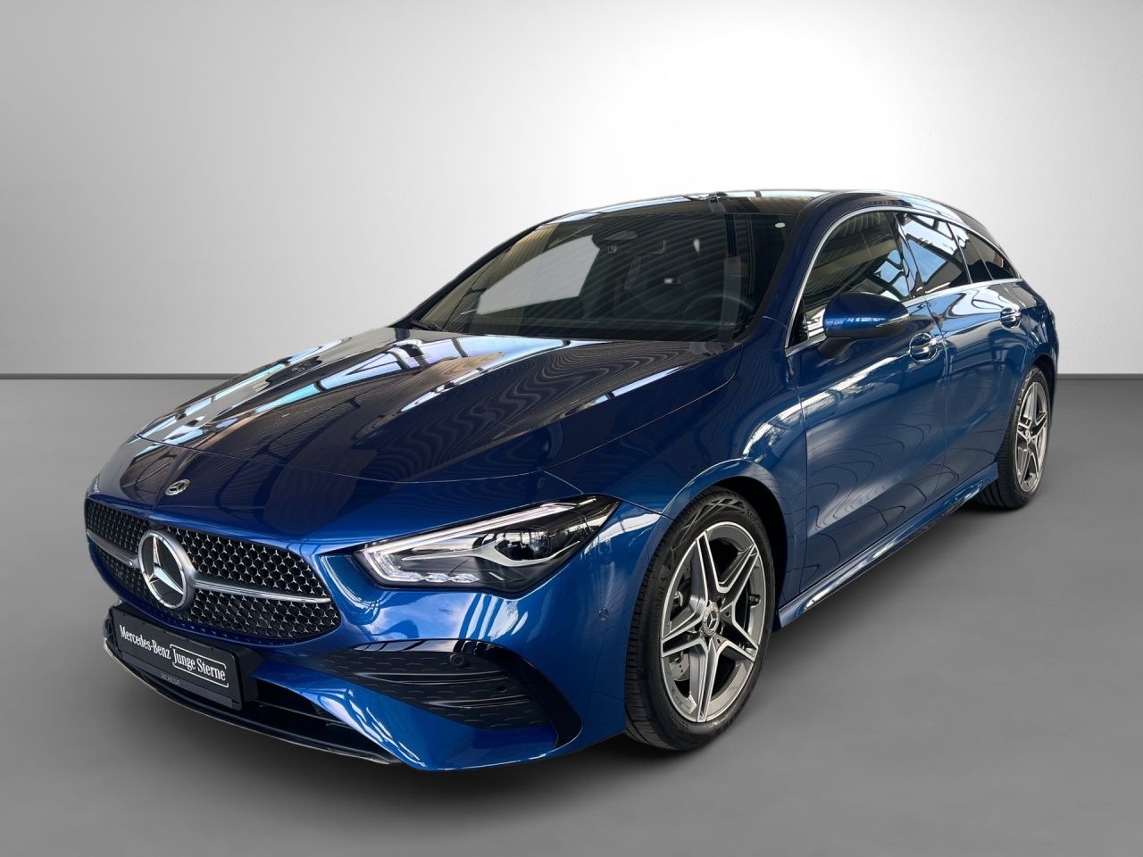 Mercedes-Benz CLA 200 SB AMG Pano Ambiente getöntes Glas MBUX imagem 2