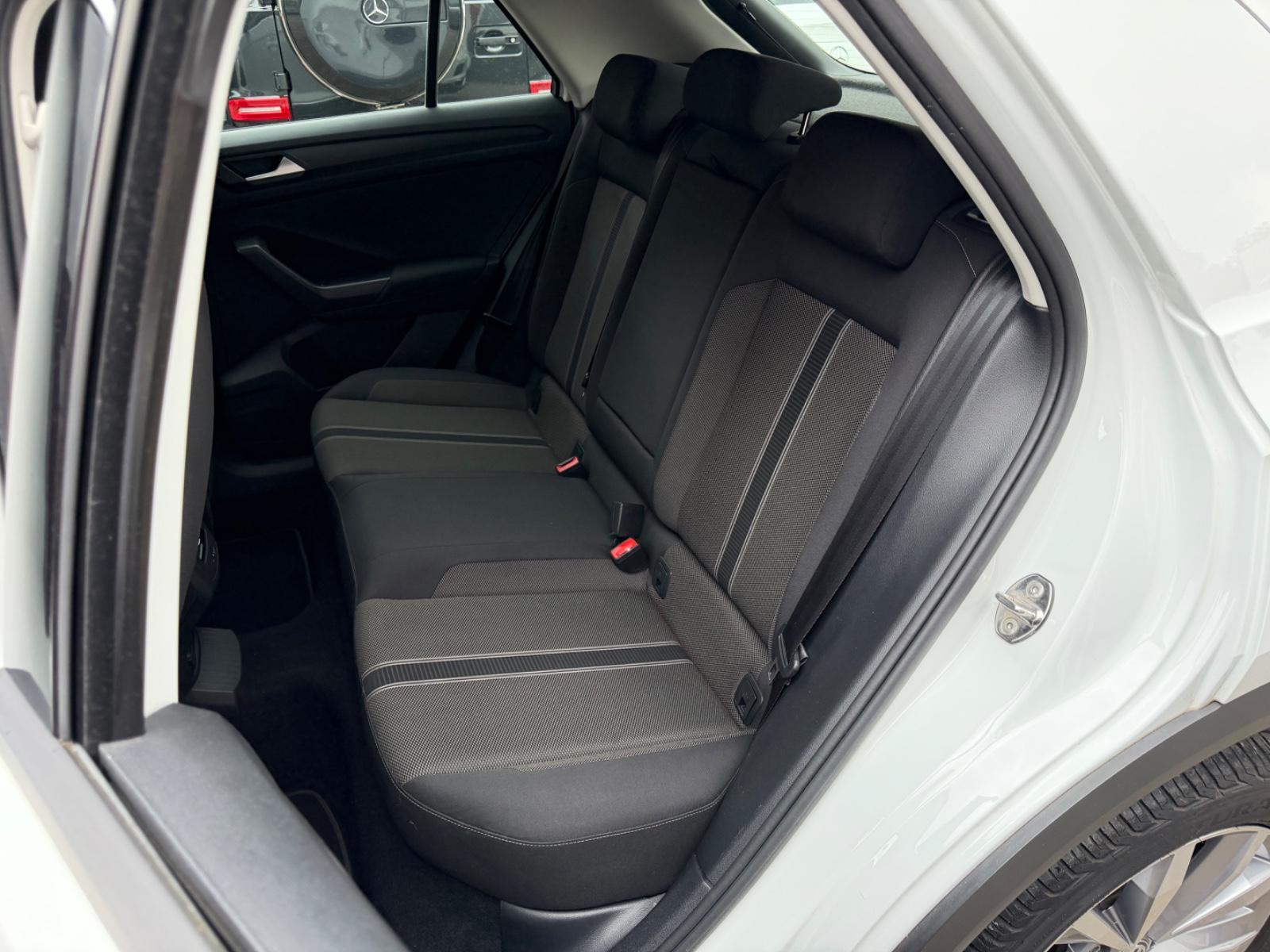 Volkswagen T-Roc Style*R-KAM*AHK*APPLE-CAR*ALU