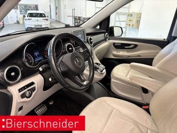 Mercedes V 250 - 12