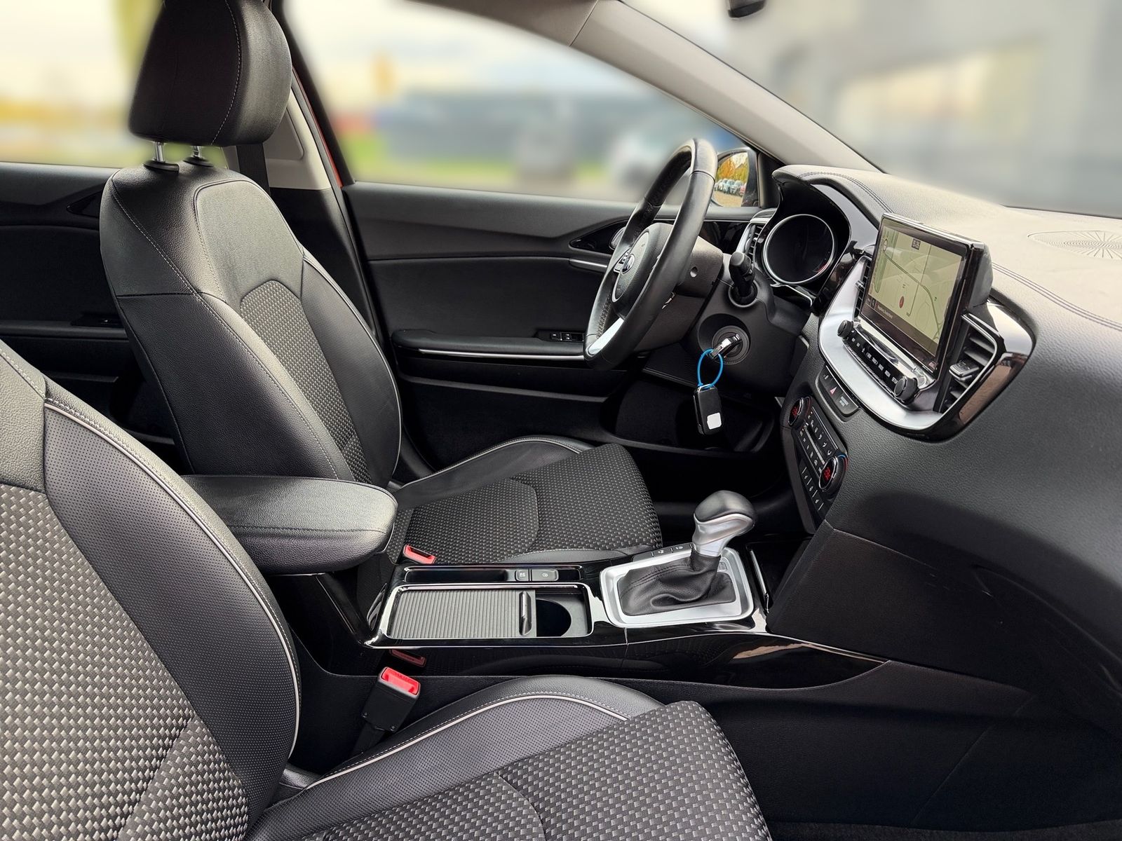 Fahrzeugabbildung Kia XCEED 1.4T DCT JBL ADA TEC