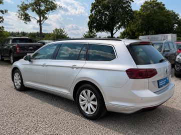 Volkswagen Passat Variant - 4