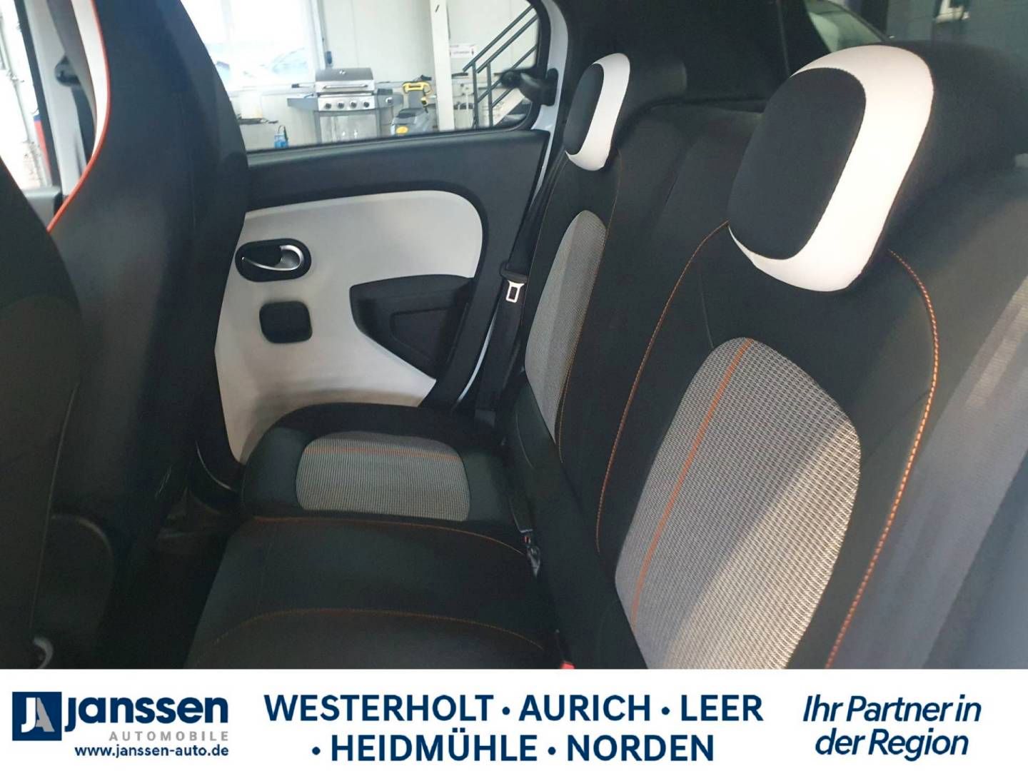 Fahrzeugabbildung Renault TWINGO E-TECH 100% el. VIBES