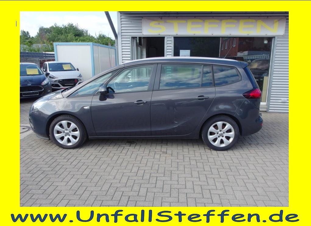Opel Zafira C Tourer Style