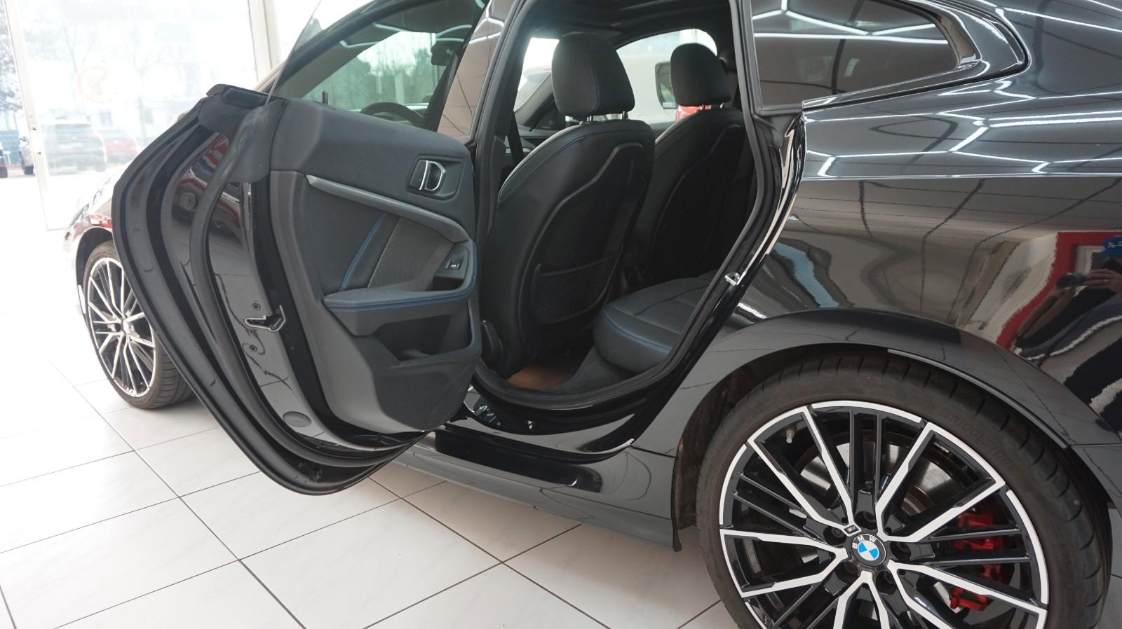 BMW M235i X-Drive *Scheckheft*