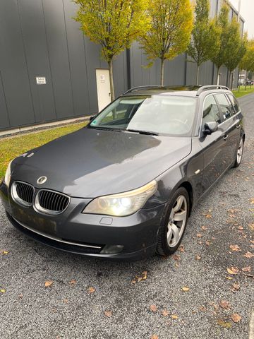 BMW 530D AUT/LEDER.NAVI-PR.XENON.PANORAMA.KEYLESS-GO