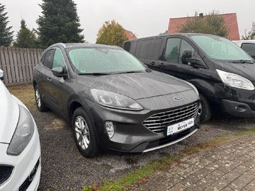 Ford Kuga Plug-In Hybrid Titanium