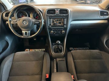 Volkswagen Golf VI*TEMPO*NAVI*PDC*ALCANTARA*1-HAND*