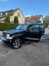 Jeep Cherokee - Jeep Gebrauchtwagen von 2009