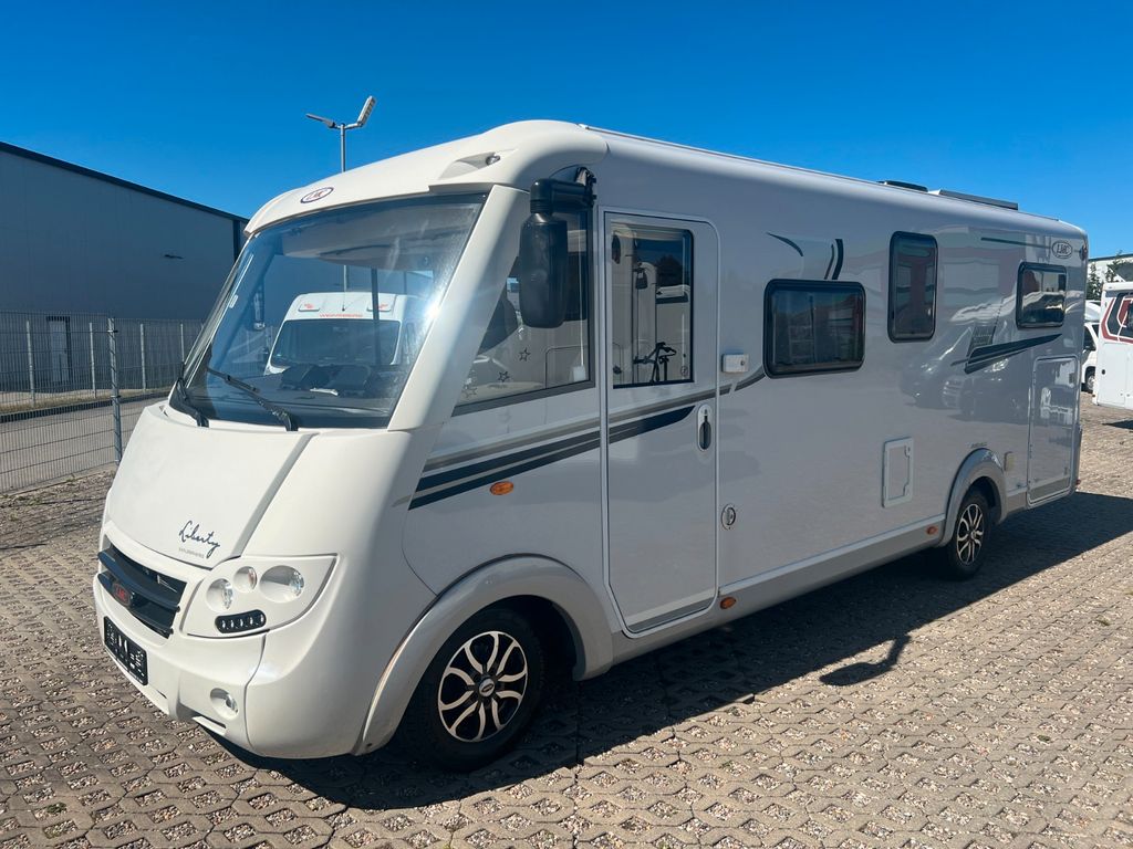 LMC LIBERTY I 670 *EINZELBETT*AUTO-SAT*SOLAR*KAMERA*