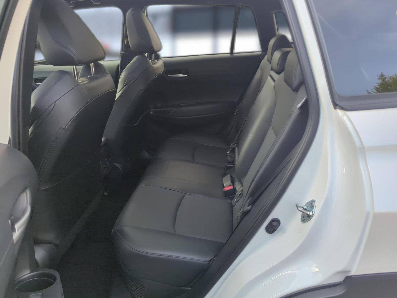 Toyota Corolla Cross Lounge 2.0l Hybrid 4x2 PanoJBL