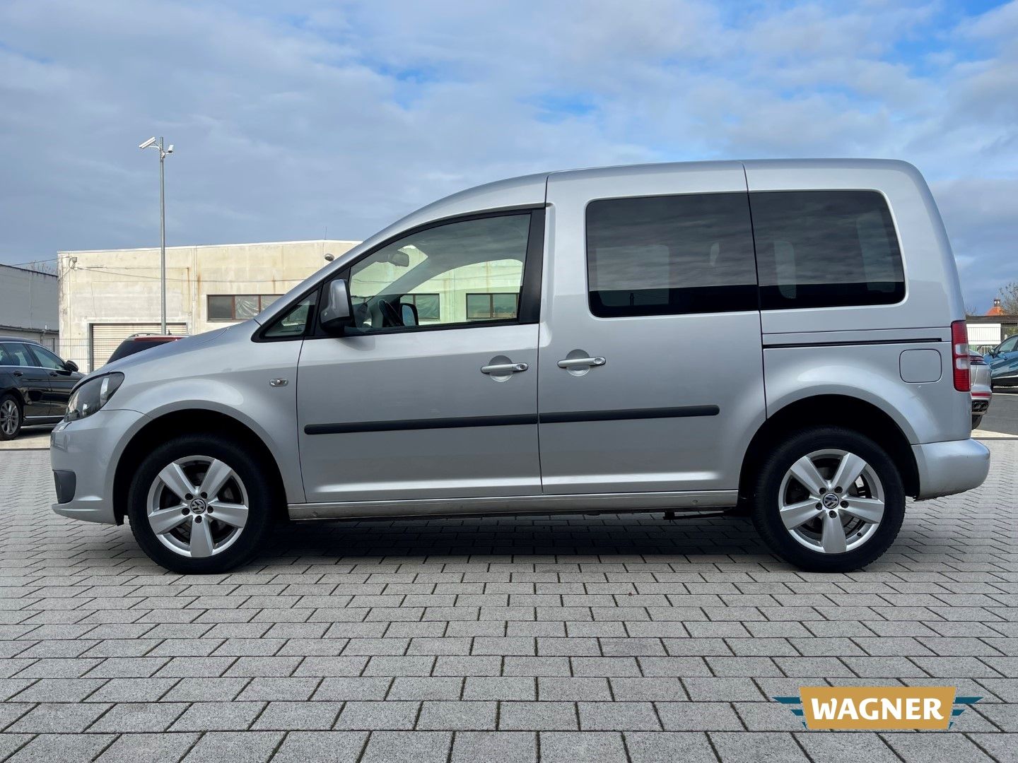 Fahrzeugabbildung Volkswagen Caddy Kombi JAKO-O Trendline 1.2 TSI