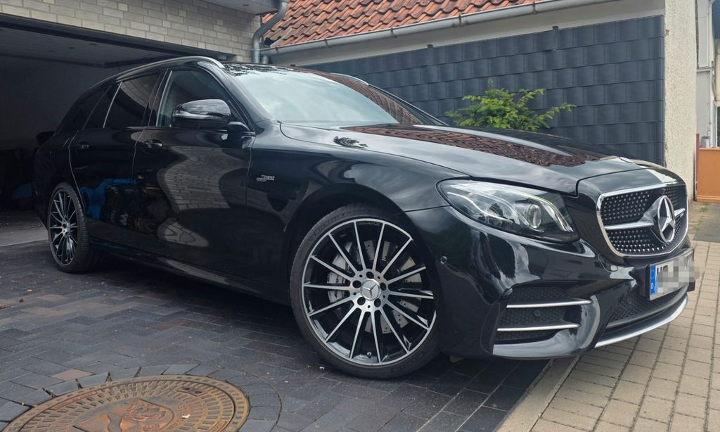 Image of Mercedes-Benz E 53 AMG