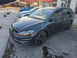 Volkswagen Golf 7 2.0 TDI DSG Var SHZ ACC Pano LED Virtual