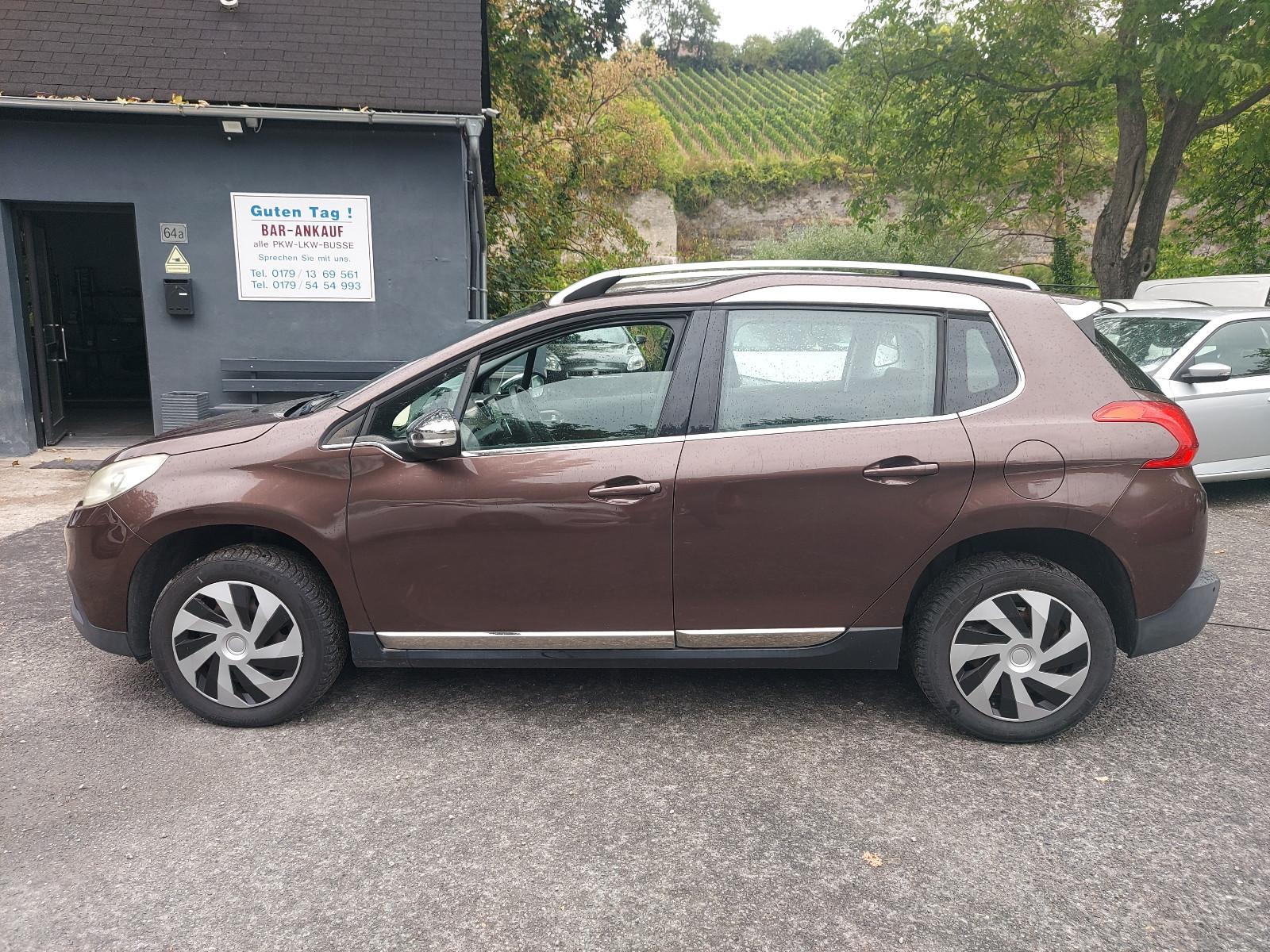 Peugeot 2008 1.6HDI Allure  Aut&Navi&SHZ