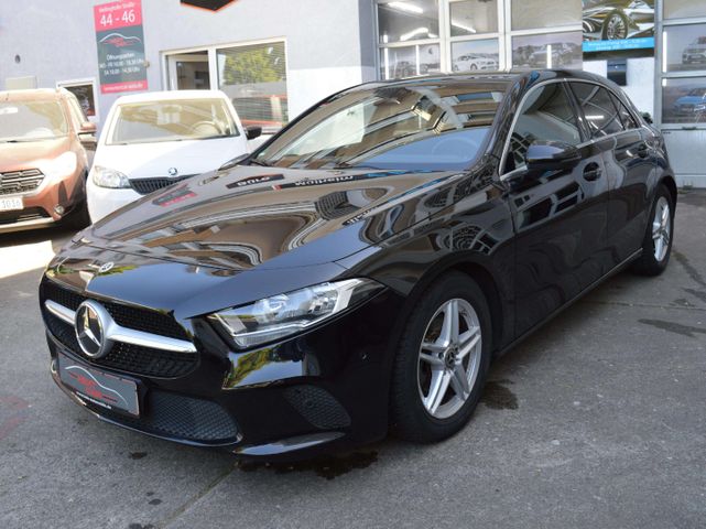 MERCEDES-BENZ A 200 A 200 d Progressive *Leder*Navi*AHK*