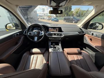 BMW X5 - 11