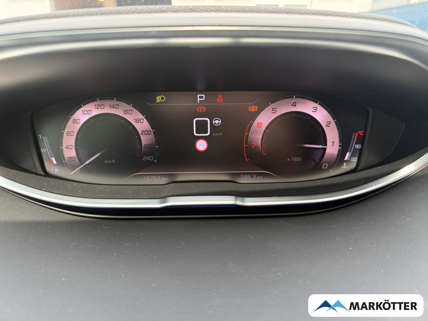 Peugeot 3008 GT ACC/BLIS//CARPLY/360CAM/PANO/NAVI
