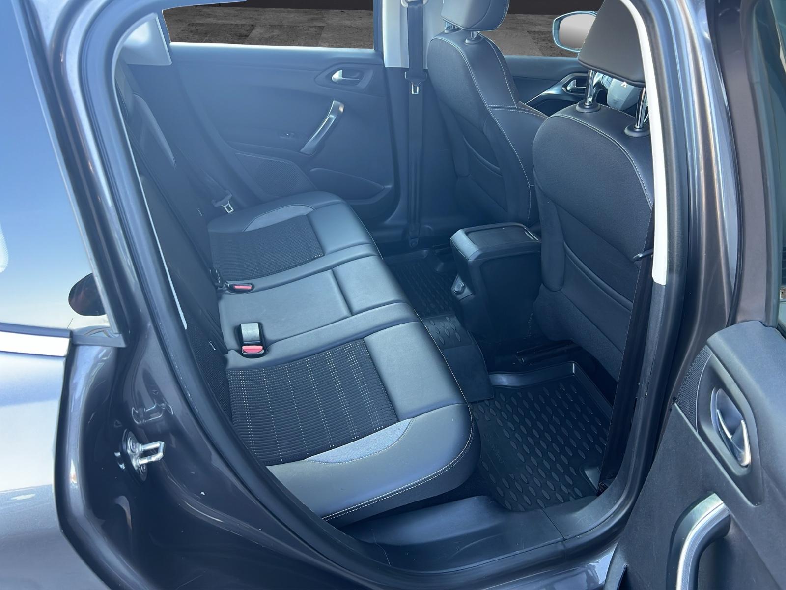 Peugeot 2008 Allure"Garantie-TÜV/ServiceNEU"2.Hand