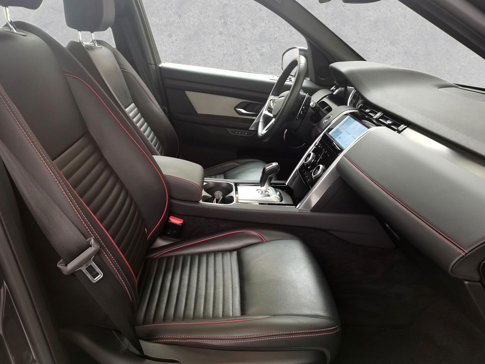 Land Rover Discovery Sport imagem 3