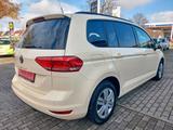 Volkswagen Touran 2.0 TDI SCR DSG Comfortline TAXI 7 Sitze - Volkswagen Touran: 7 Sitze